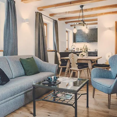 Der Lederer Hof - Boutique Hotel apartamentowy 3*