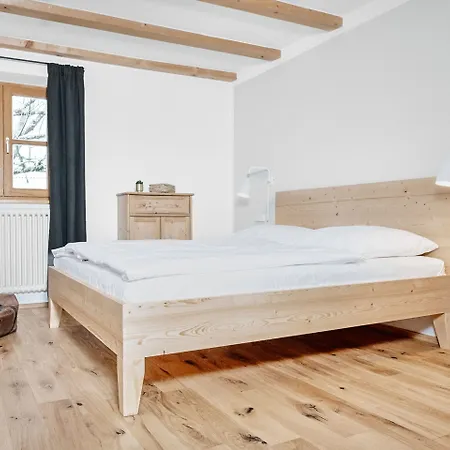 Der Lederer Hof - Boutique 3* Tegernsee