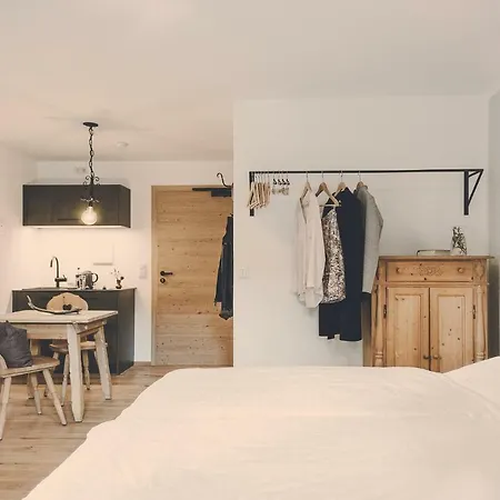 Der Lederer Hof - Boutique 3* 泰根塞