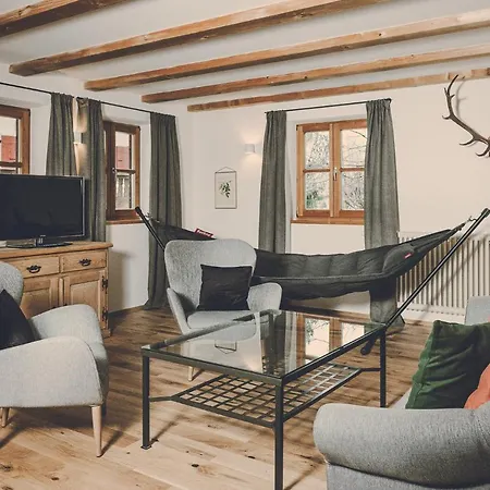 Der Lederer Hof - Boutique Hotel apartamentowy 3*